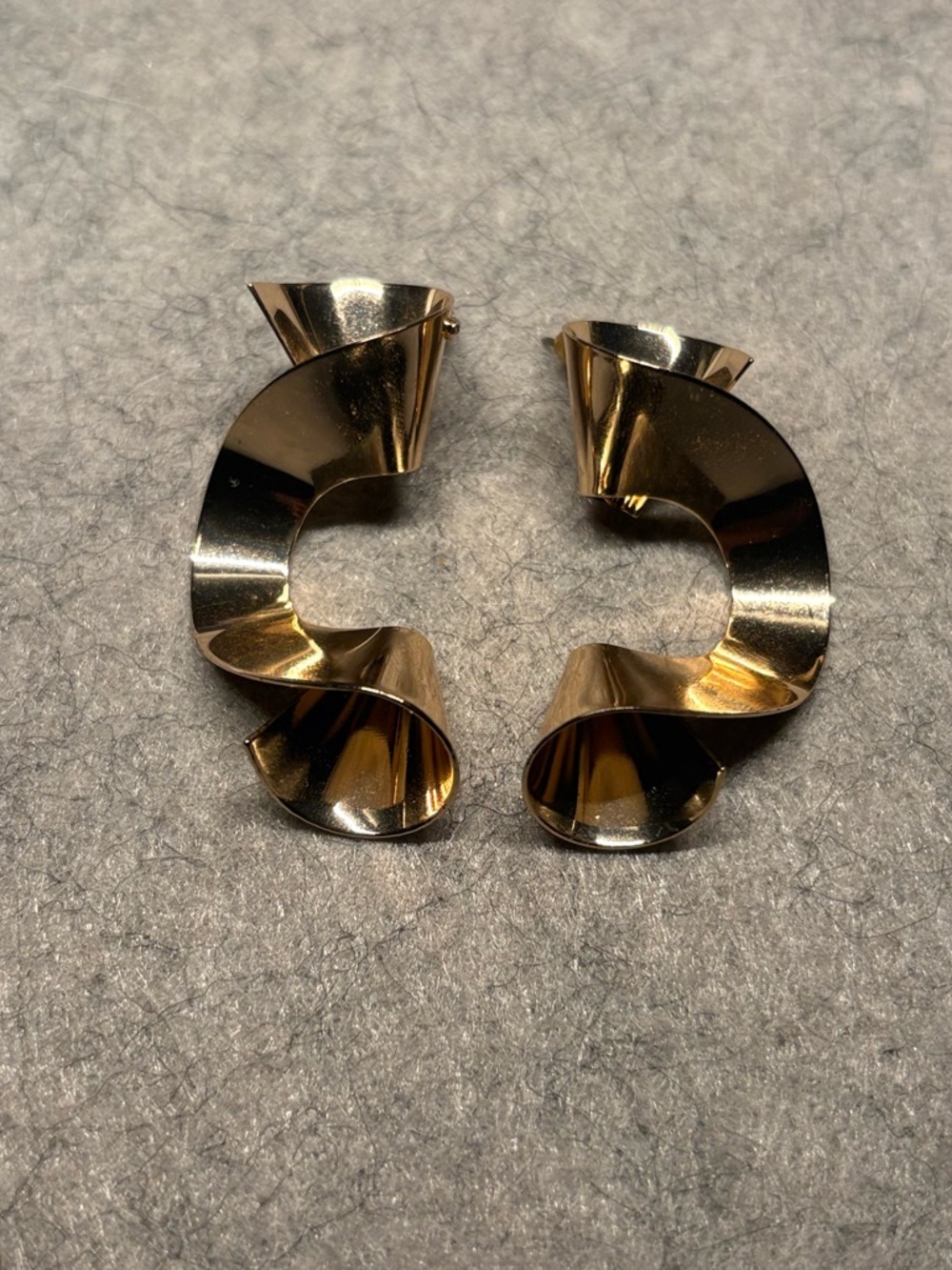 Gold-Tone Sculptural Ribbon Hoop Earrings